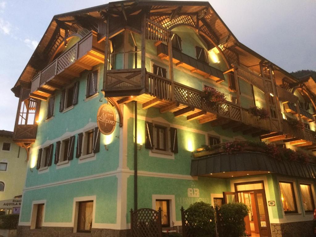 Hotel Alpina Pinzolo Exterior photo